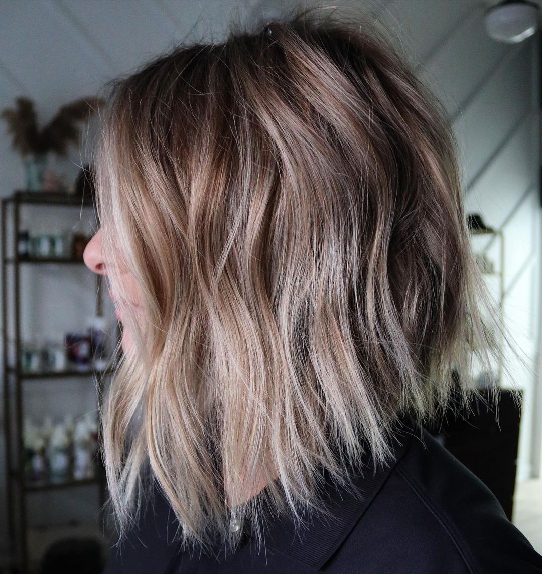 angled long bob cut