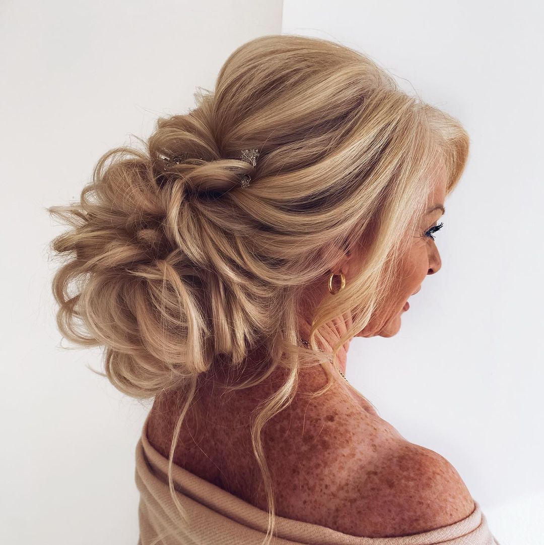 Ultimate Guide to Long Hairstyles: Trends, Tips, and Maintenance