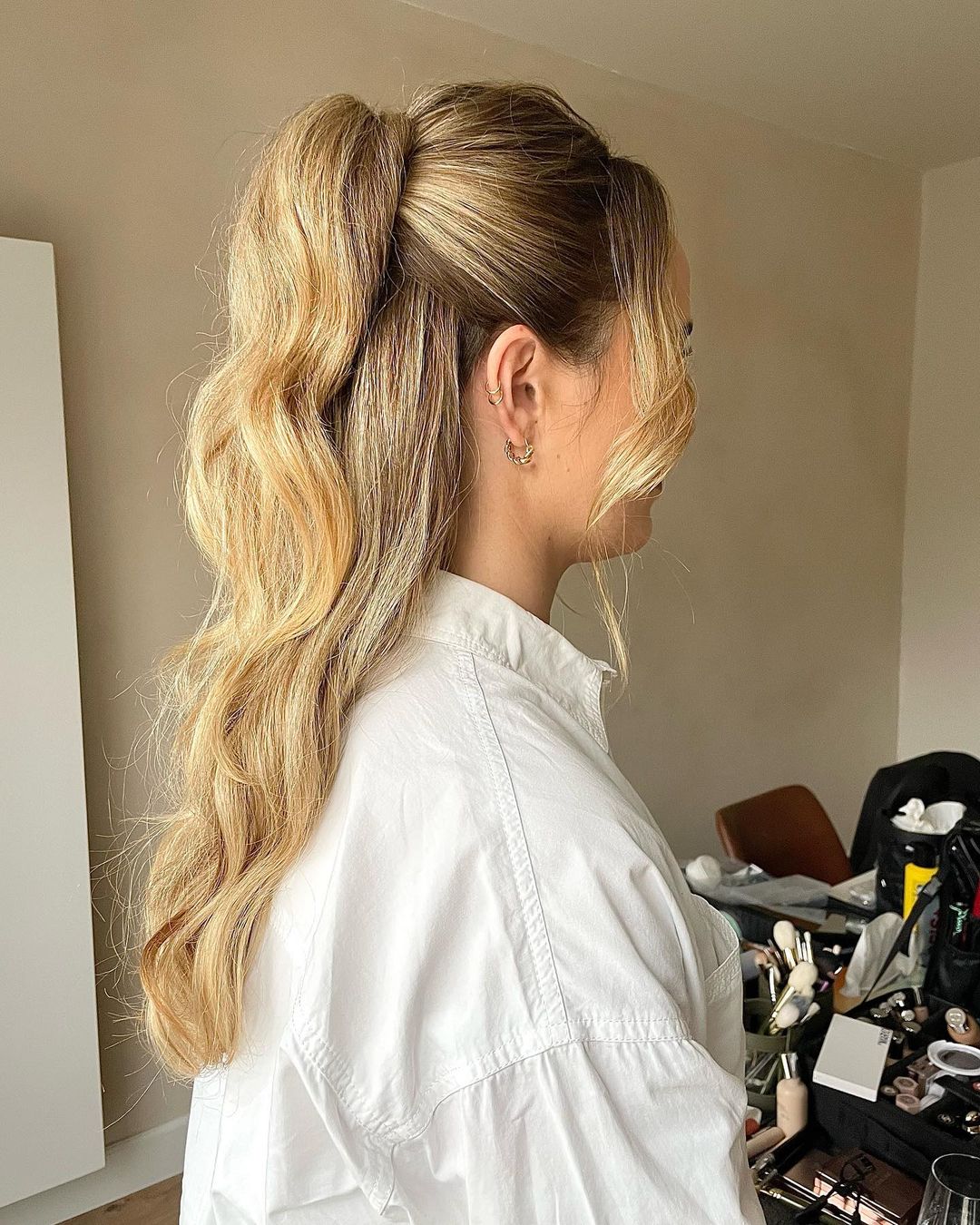 Ultimate Guide to Long Hairstyles: Trends, Tips, and Maintenance