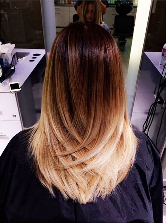 medium-length hair from dark brunette to golden blonde, with a lot of volume, is fantastic