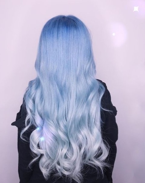 long pastel blue to silver ombre hair with waves will turn you into a real mermaid or ice queen