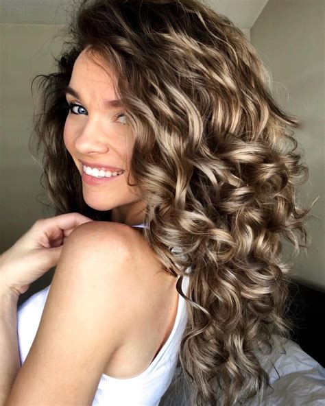 Caramel Swirl Dream curly hairstyles