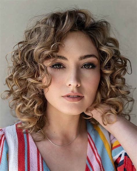 Springy Spiral Curls curly hairstyles